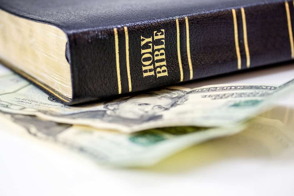 What Does the Bible Say About Being a Good Steward of Your Finances?